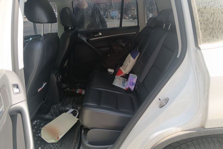 Used Volkswagen Tiguan 2015 1.8TSI Automatic Two-Wheel Drive Luxury Model Left Rear Seat