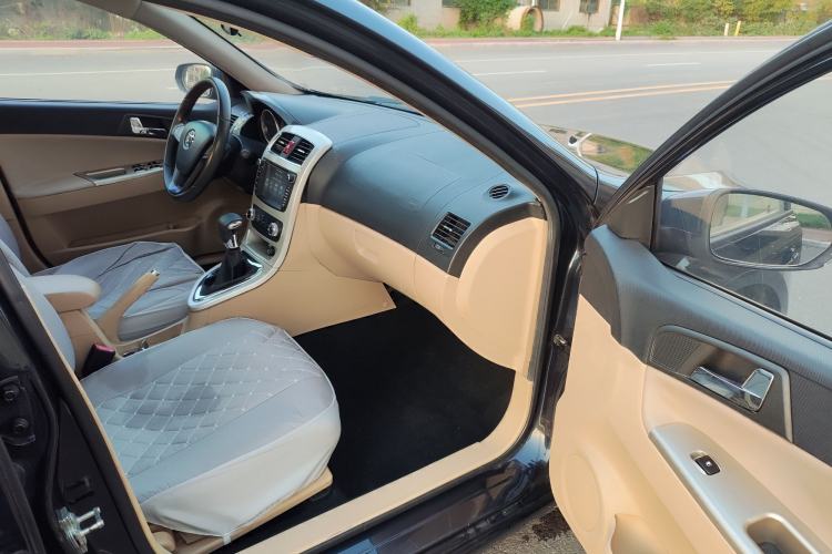 Used Brilliance H330 2013 1.5L Automatic Luxury Model