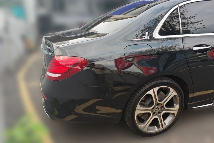 Used Mercedes-Benz E-Class 2018 Facelift E 320 L Sport 4MATIC
