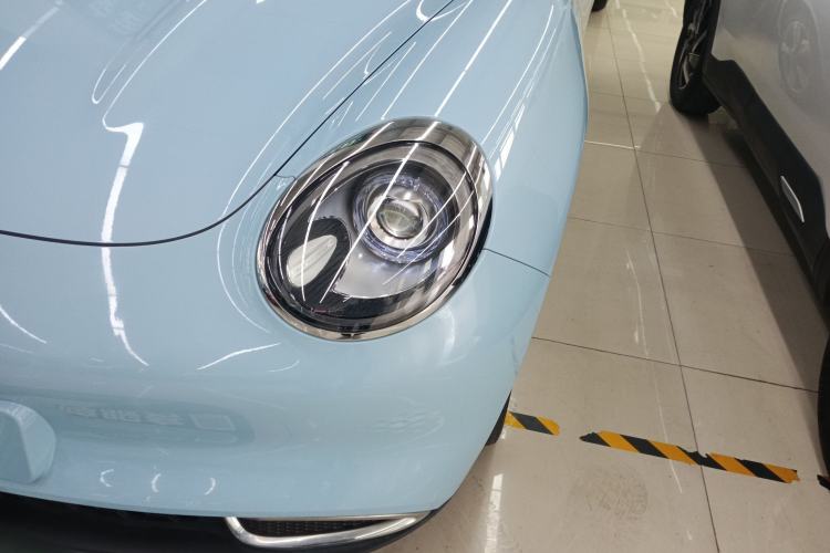 Used ORA Good Cat 2022 400km Standard Range Luxury Version Lithium Iron Phosphate Left Front Headlight