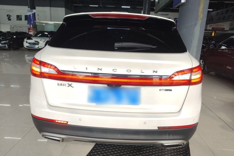 Used Lincoln MKX 2015 2.0T Two-Wheel Drive Deluxe Edition
