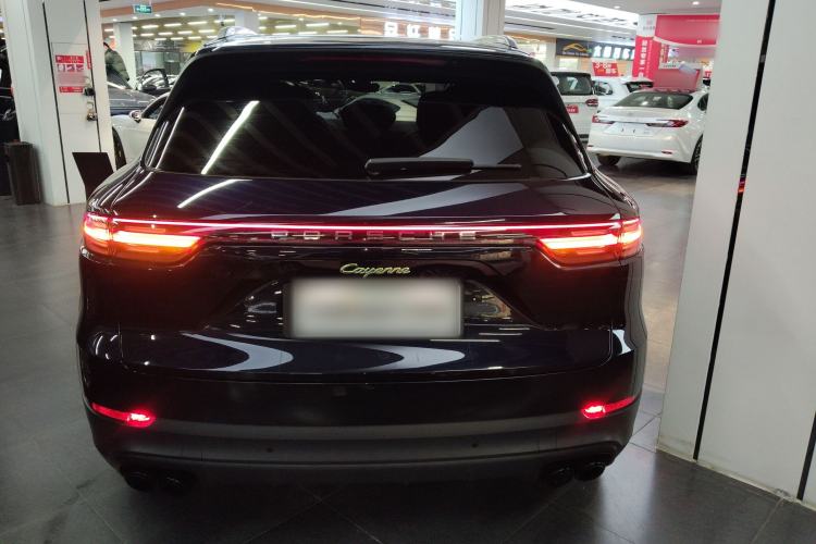 Used Porsche Cayenne E-Hybrid 2022 Cayenne E-Hybrid 2.0T Platinum Edition
