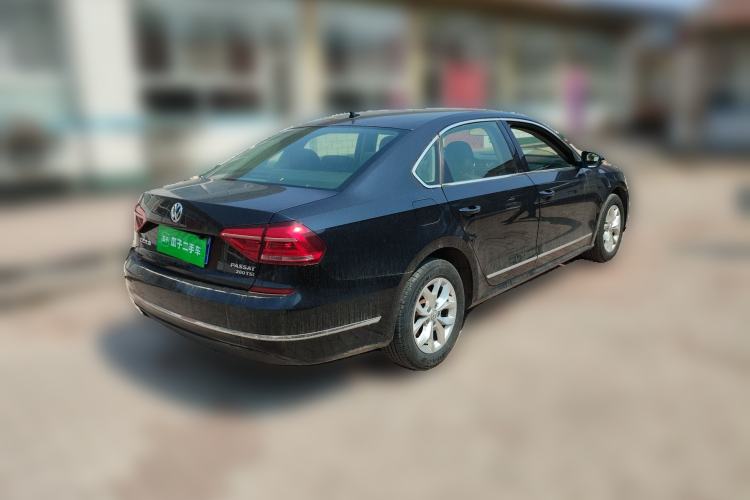 Used Volkswagen Passat 2017 280TSI DSG Luxury Edition
