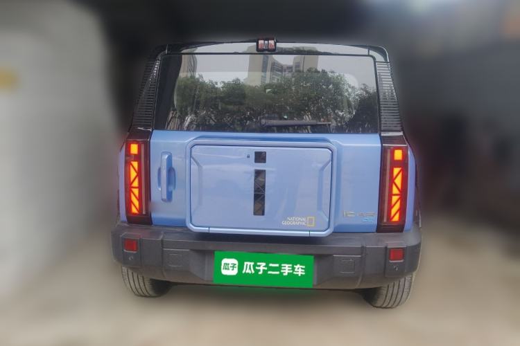 Used iCAR 03 2024 501km Two-Wheel Drive Long-Range Version Rear