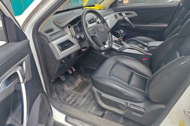 Used Geely Auto Emgrand X7 Sport 2016 2.0L Manual ZhiShang Version
