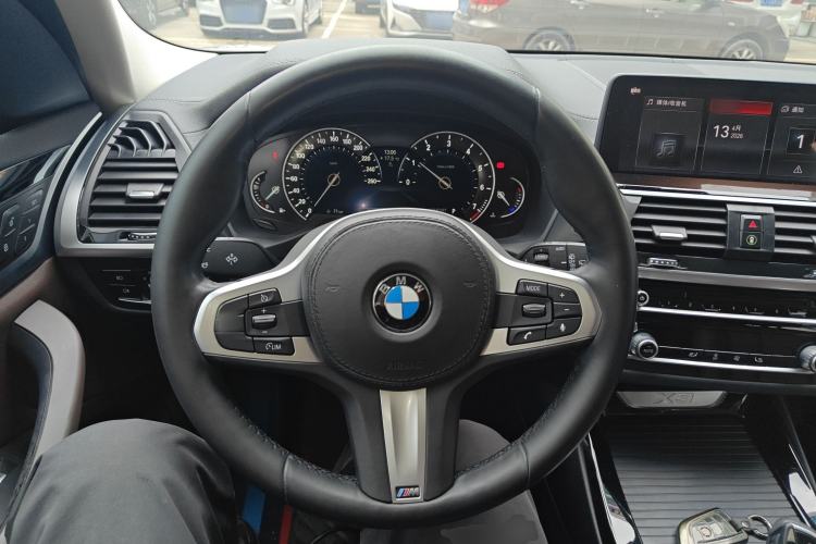 Used BMW X3 2018 xDrive25i M Sport Package China VI Steering Wheel