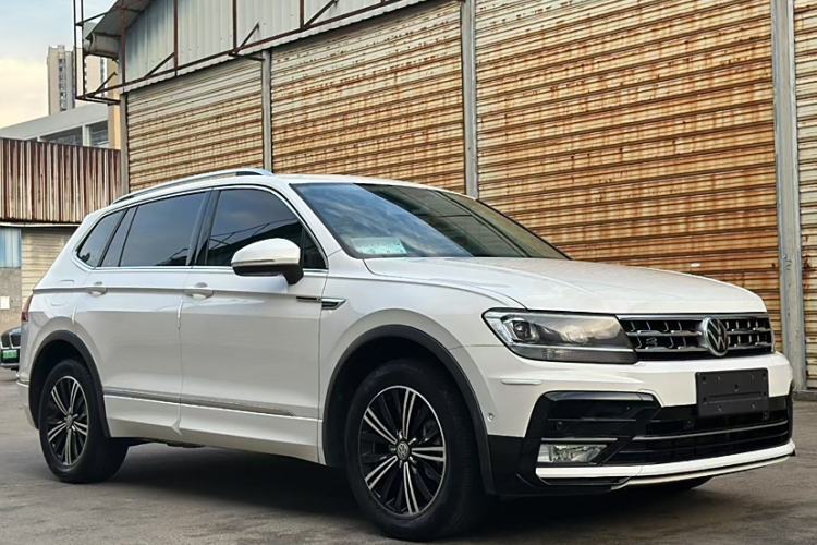 Used Volkswagen Tiguan L 2019 Updated Version 330TSI Automatic Two-Wheel Drive Panoramic Comfort Edition China VI Standard