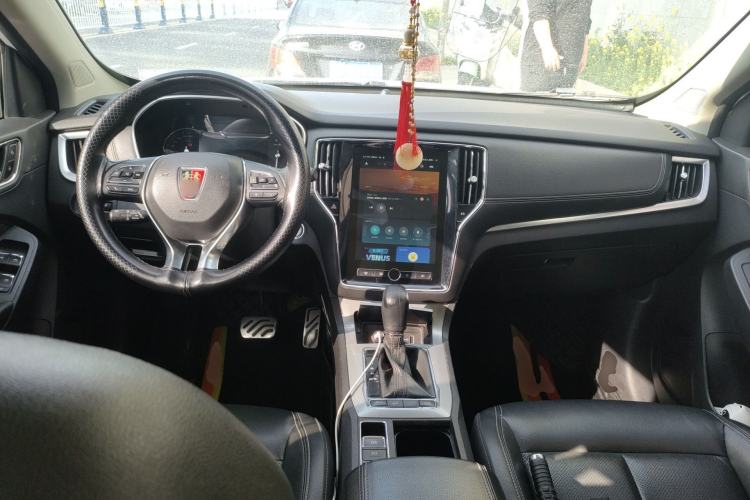 Used Roewe RX5 2018 20T Two-Wheel Drive Automatic Internet Smart Luxury Edition