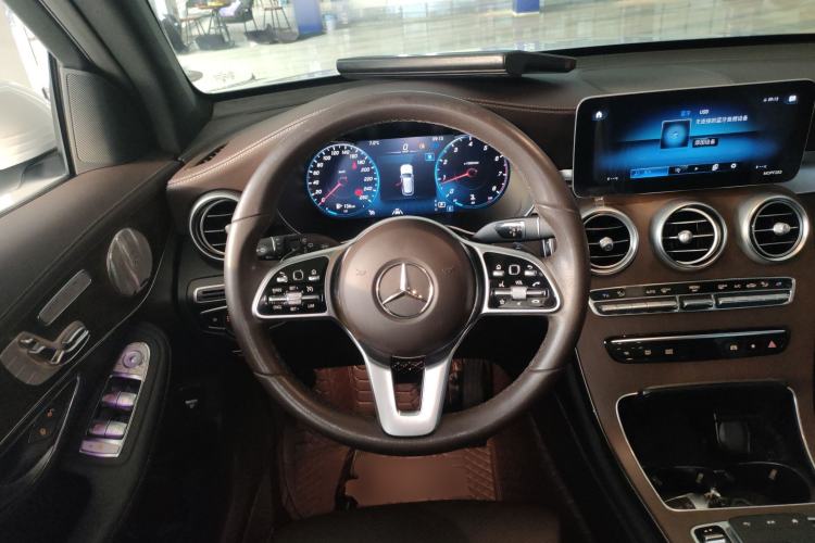 Used Mercedes-Benz GLC 2022 GLC 300 L 4MATIC Dynamic Model
