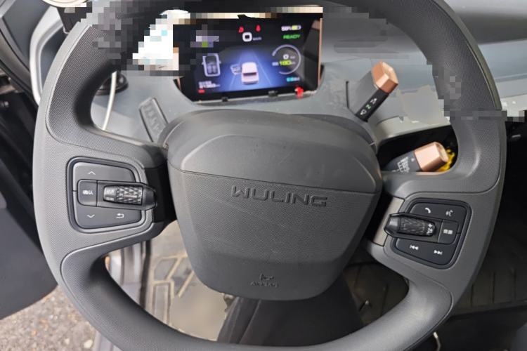 Used Wuling NAMMIEV 2021 Playful Model – High-Power Version