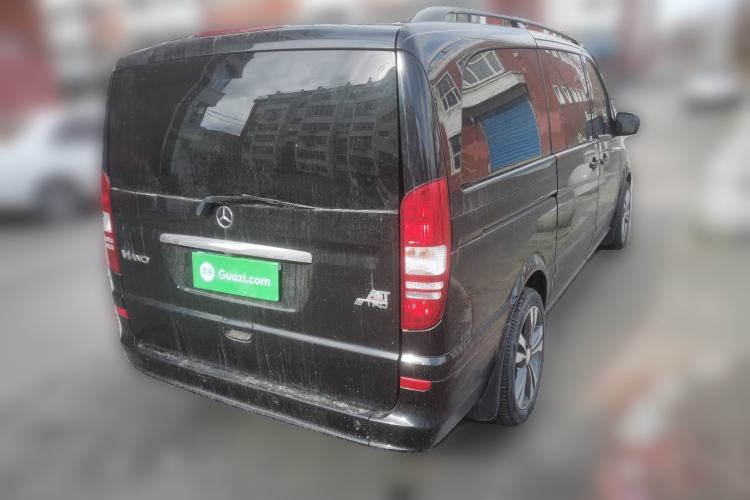 Used Mercedes-Benz Viano 2011 2.5L Navigator Edition