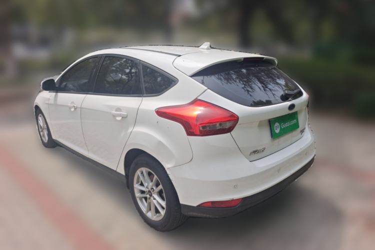 Used Ford Focus 2017 Hatchback EcoBoost 125 Automatic - Ultra-Powerful Style Edition with Smart Drive Features
