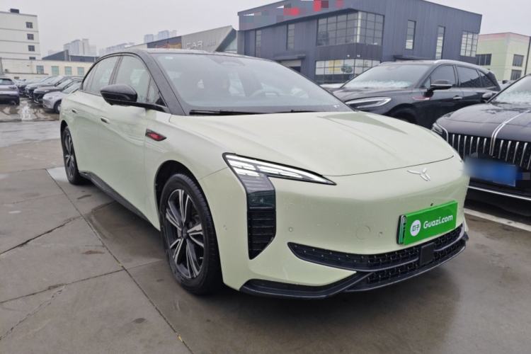 Used Hongqi EH7 2024 690 Pro
