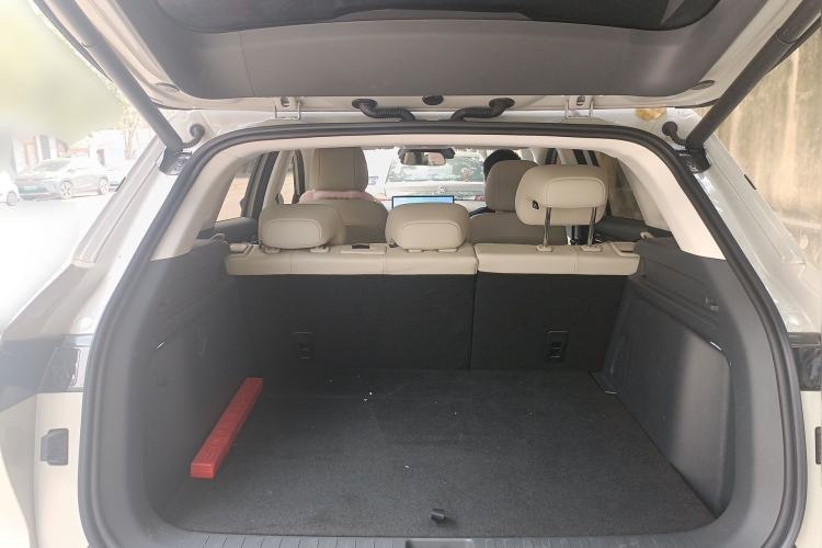 Used Baojun Yunhai 2026 Model 600km Pure Electric Edition Trunk