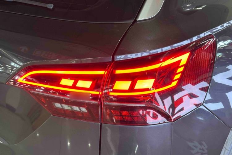 Used Volkswagen Tayron 2020 380TSI All-Wheel Drive R-Line Connected Version Exterior 5