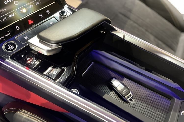 Used Audi e-tron 2021 50 quattro Prestige Edition
