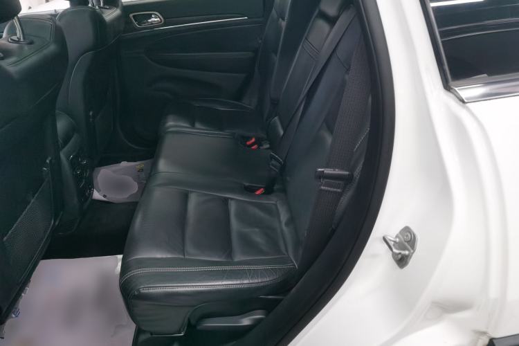 Used Jeep Grand Cherokee (Import) 2017 3.0L Comfort Navigation Edition
