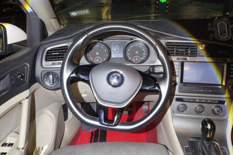 Used Volkswagen Golf 2014 1.6L Automatic Comfort Model