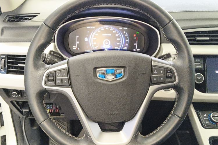 Used Geely Auto Emgrand X7 Sport 2020 1.8TD DCT Two-Wheel Drive Smart Connect 4G-Enabled Version
