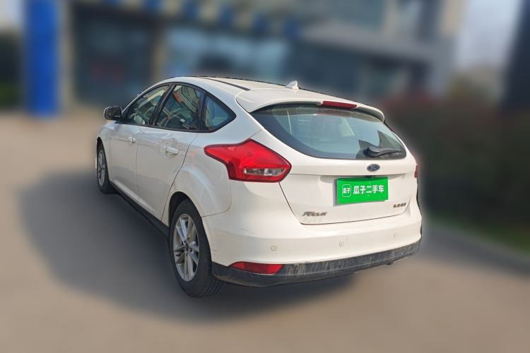 Used Ford Focus 2015 Hatchback 1.6L Automatic Fashion Edition