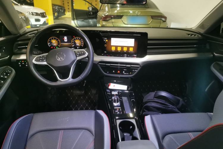 Used Volkswagen Lamando 2023 Lavida L 280TSI DSG Spicy Edition Center Console