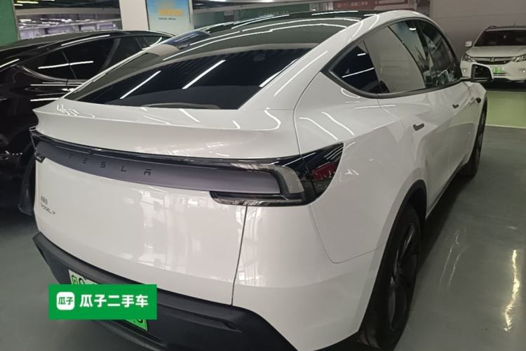 Used Tesla Model Y 2026 Rear-Drive Model
