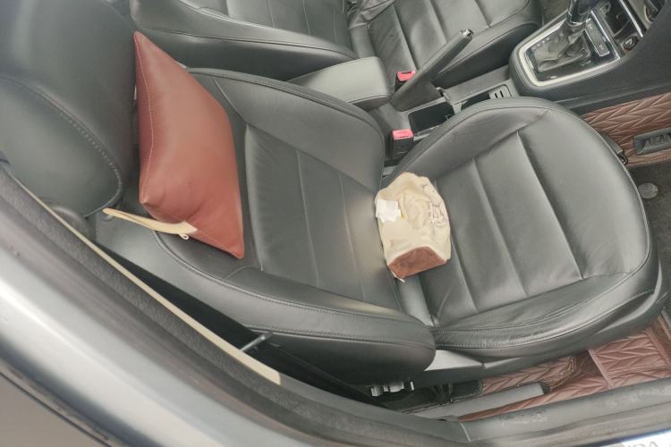 Used Volkswagen Lavida 2013 Restyled Classic 1.6L Automatic Comfort Edition