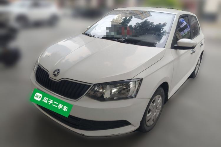 Used Skoda Fabia 2015 1.4L Automatic Front-Drive Model