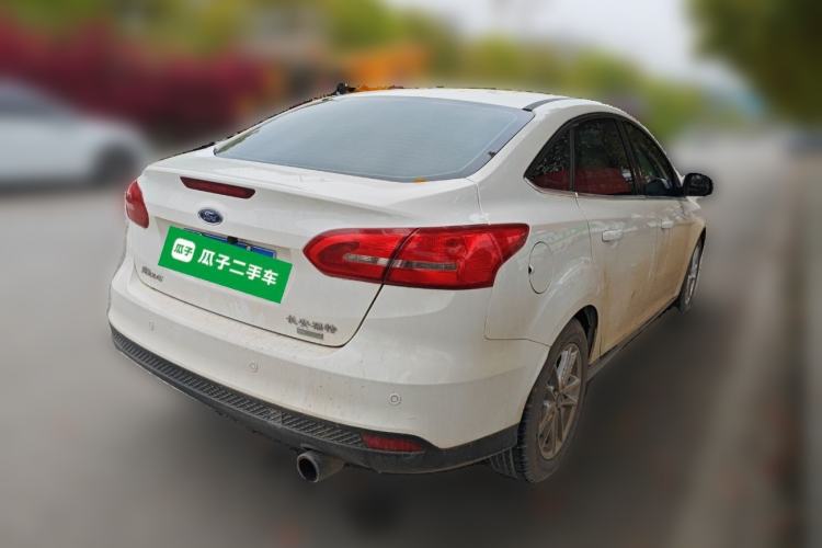 Used Ford Focus 2015 Sedan EcoBoost 180 Automatic Elite Model
