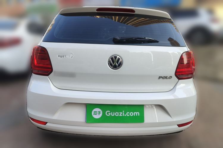 Used Volkswagen Polo 2016 1.4L Manual Fashion Model
