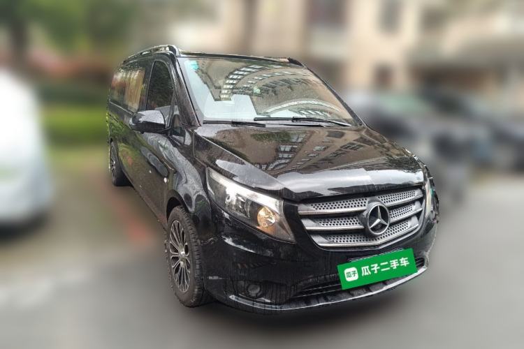Used Mercedes-Benz Vito 2018 2.0T Elite Version 7 Seats China VI Emission Standard Front Right 45 Deg