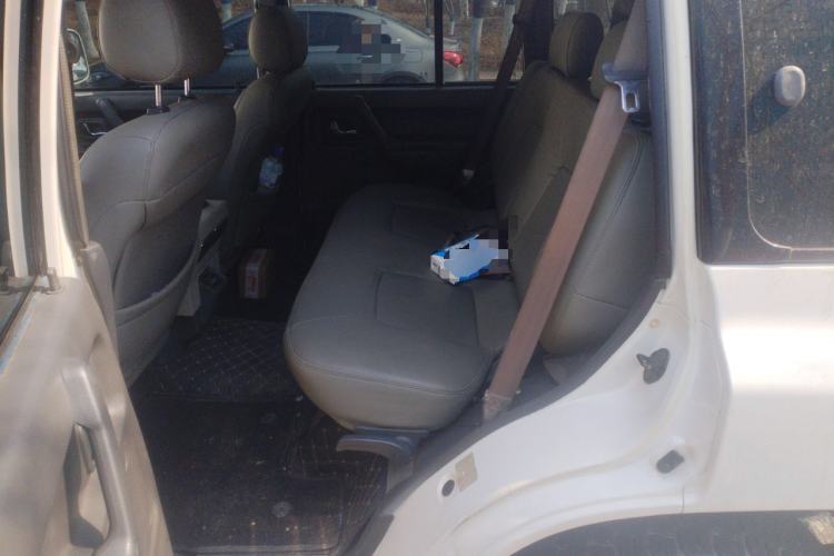 Used Leopaard Heijingang 2009 2.4L Manual 4x4