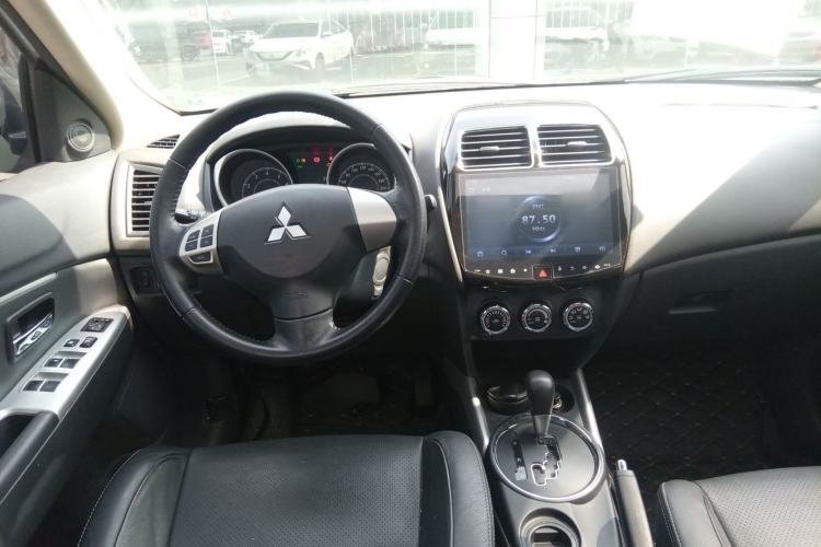 Used Mitsubishi ASX 2018 2.0L CVT Two-Wheel Drive Deluxe Edition Steering Wheel