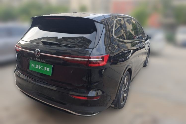 Used Volkswagen Viloran 2020 330TSI Luxury Edition Rear Right 45 Deg