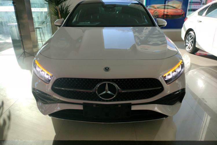 Used Mercedes-Benz A-Class 2023 A 180 L Exterior 1