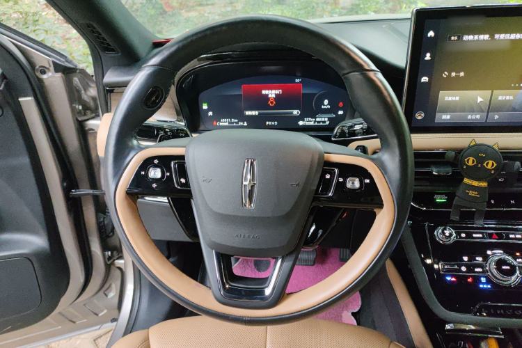 Used Lincoln Corsair 2021 2.0T Two-Wheel-Drive Luxury Edition
