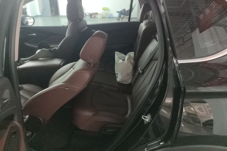 Used Buick Envision 2021 532T Two-Wheel-Drive Luxury Version Left Rear Seat