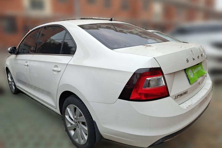 Used Skoda Rapid 2019 1.5L Automatic Comfort Edition China VI Standard