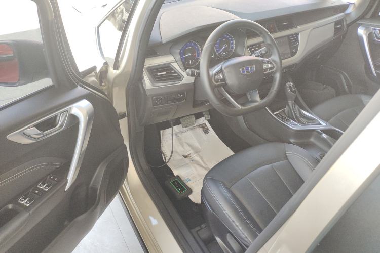 Used Geely Auto Vision X3 2020 1.5L CVT Luxury Model Driver Seat