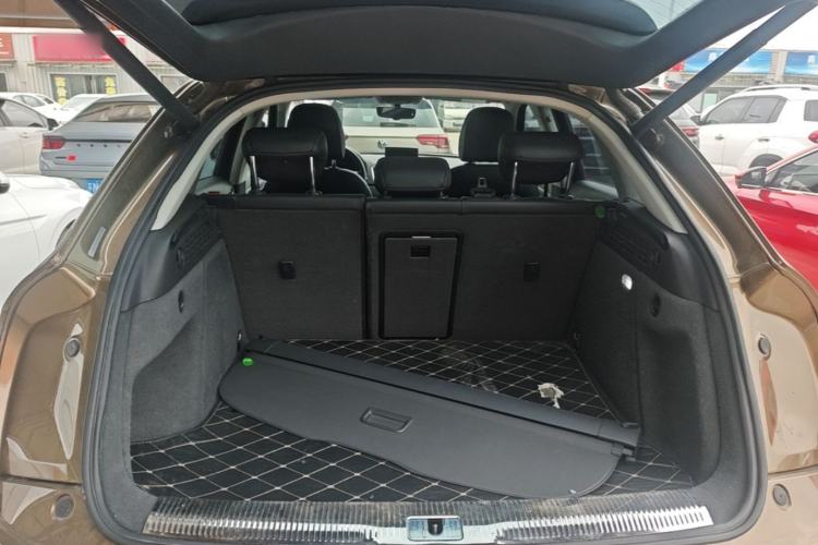 Used Audi Q3 2018 30th Anniversary Edition 30 TFSI Fashion Model Trunk