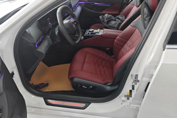 Used BMW i5 2024 eDrive 35L Prestige Luxury Package
