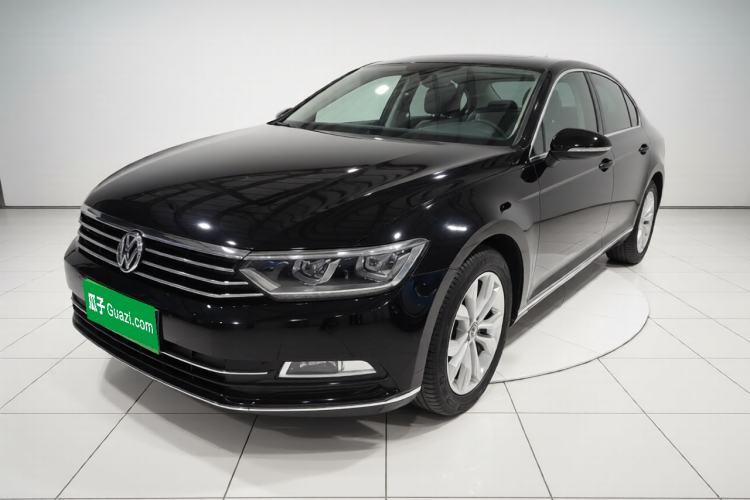 Used Volkswagen Magotan 2018 Facelift 330TSI DSG Luxury Model