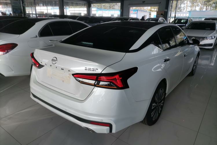 Used Nissan Teana 2022 2.0L XL-TLS Enjoyment Edition
