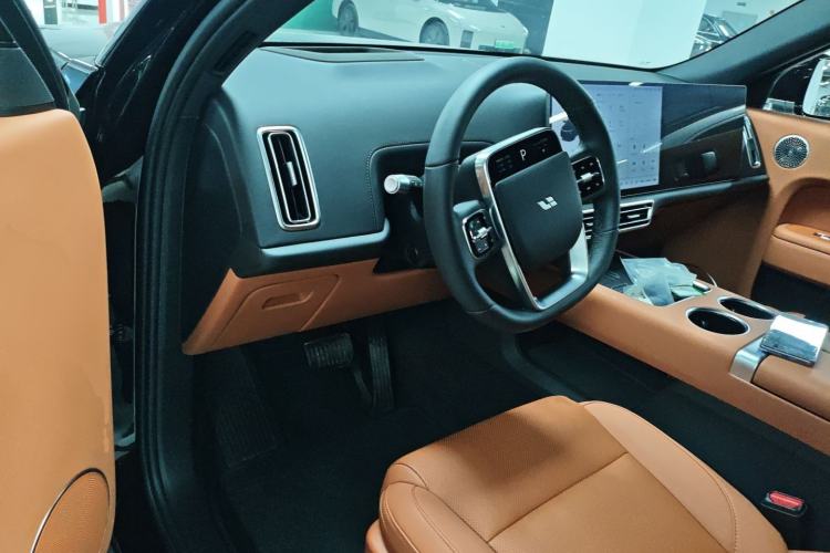 Used Li Auto L7 2025 Ultra Smart Refreshed Edition
