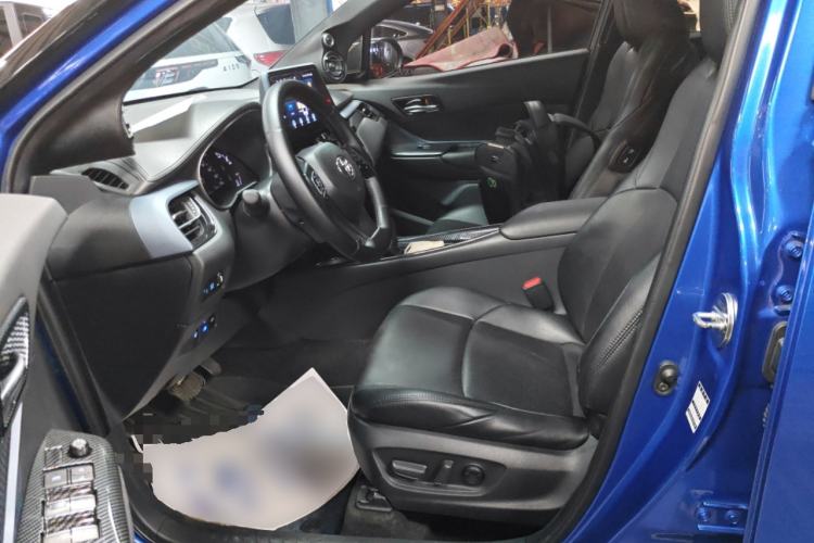 Used Toyota IZOA 2021 Dual-Motor 2.0L Yi Xing Edition