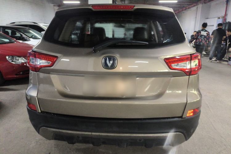 Used CHANGAN CS75 2014 2.0L Manual Luxury Version China V Standard
