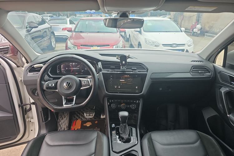 Used Volkswagen Tiguan L 2021 330TSI Automatic Two-Wheel Drive R-Line Flagship Edition