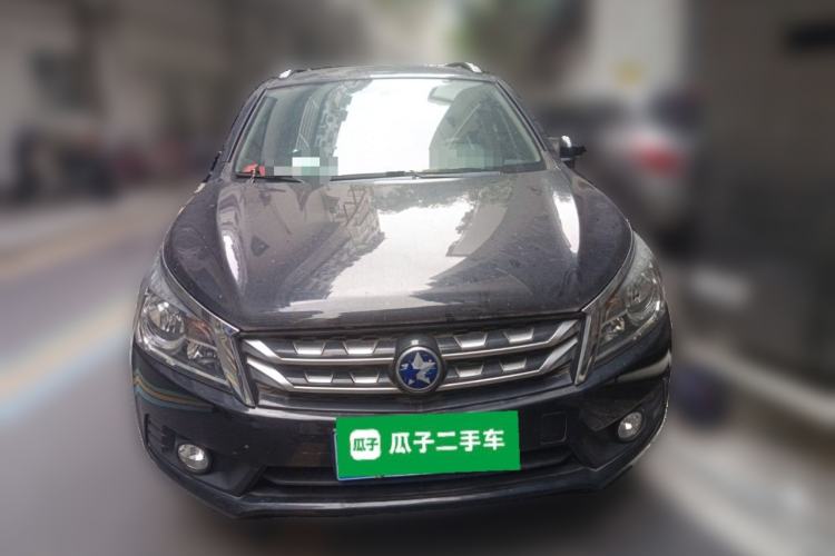 Used Venucia T70 2016 2.0L CVT Smart Choice Edition
