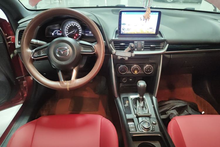 Used Mazda CX-4 2018 2.0L Automatic Two-Wheel Drive Blue Sky Dynamic Version China V Standard
