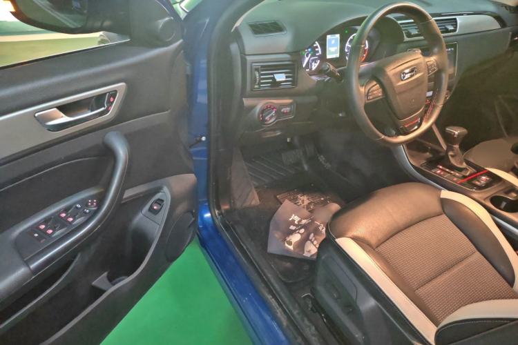 Used Qoros 5 2018 1.6T Automatic Prestige Model